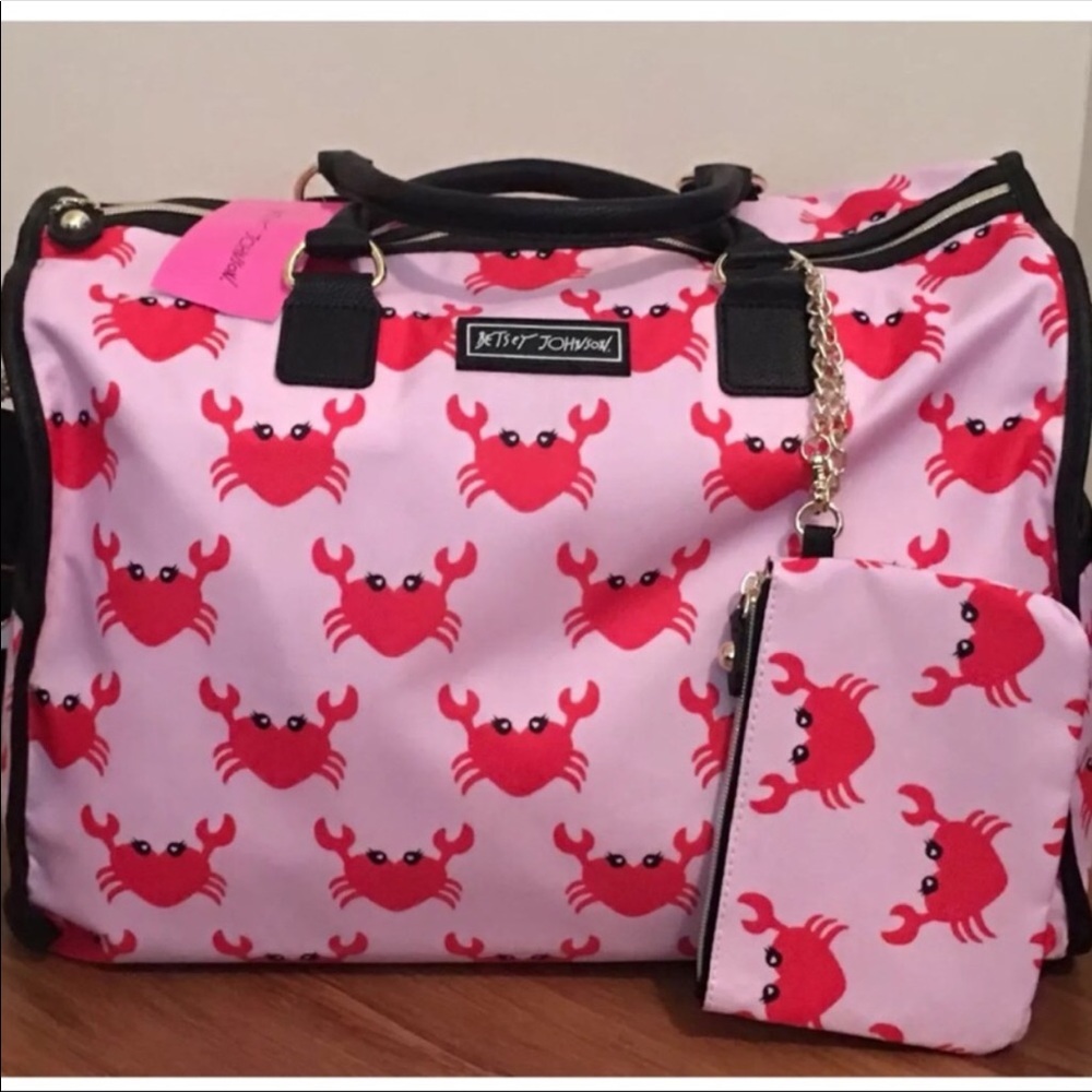 Betsey Johnson crab heat weekender